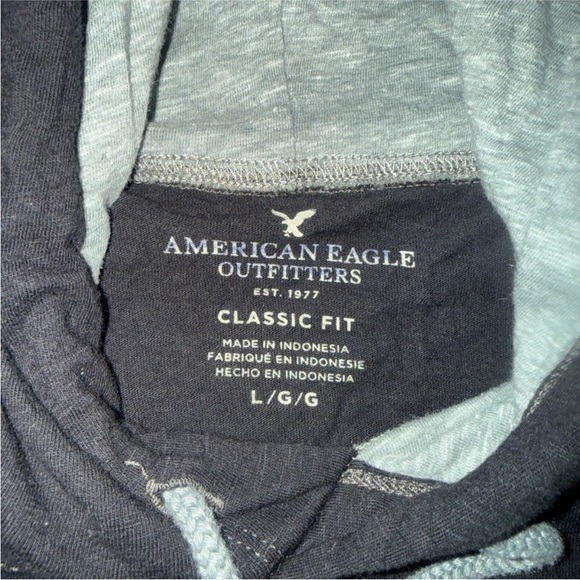 American Eagle Outfitters Black Graphic Hoodie - Picture 2 of 6